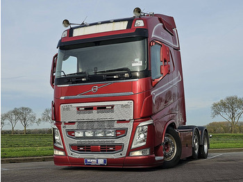 Xe đầu kéo VOLVO FH 540