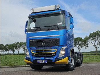 Xe đầu kéo VOLVO FH 540
