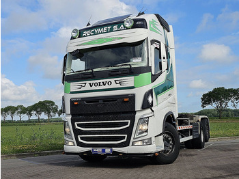 Xe tải nâng móc VOLVO FH 500