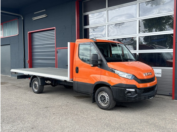 Xe tải nhỏ phẳng IVECO Daily 35s14