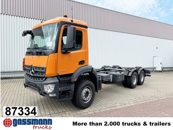 Xe tải khung gầm MERCEDES-BENZ Arocs