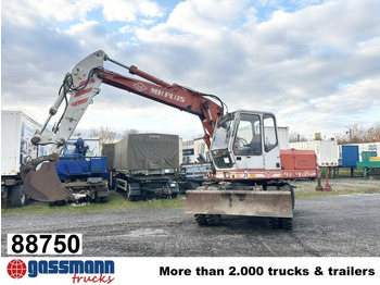 Máy xúc bánh lốp O&K