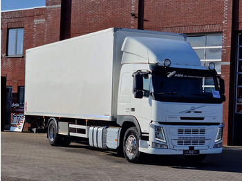 Xe tải đông lạnh VOLVO FM 330