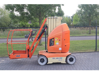 Nền bục trên không JLG
