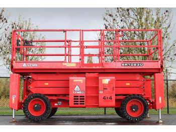 Máy nâng người hình kéo LGMG