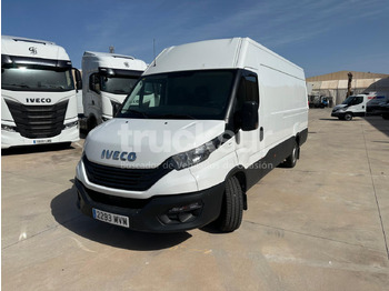 Xe tải nhỏ thùng kín IVECO Daily 35s16
