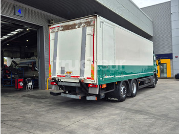 Xe tải thùng mui bạt SCANIA P320.26 ejes 6x2*4: hình 4