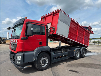 Xe tải chân không MAN TGS 26.360