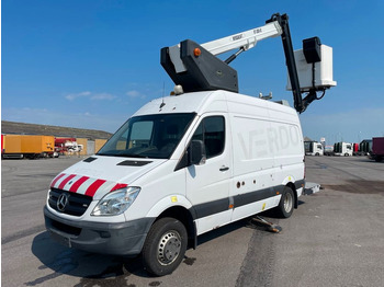 Nền bục trên không gắn trên xe tải MERCEDES-BENZ Sprinter 516