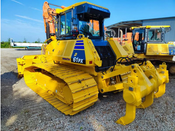 Máy ủi KOMATSU D61PX-24