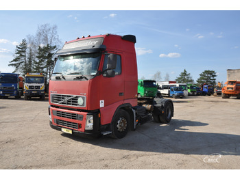Xe đầu kéo VOLVO FH12