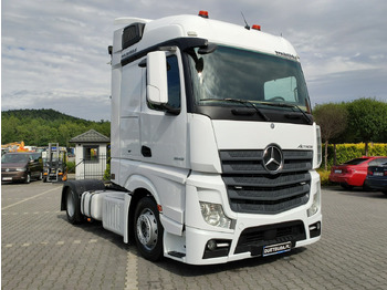 Xe đầu kéo MERCEDES-BENZ Actros 1845