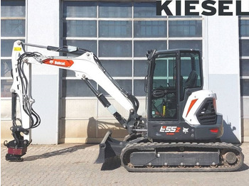 Máy xúc mini BOBCAT E55