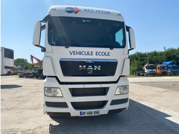 Xe tải thùng mui bạt MAN TGX 18.360