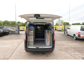 Xe van nhỏ gọn FORD Transit
