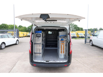 Xe van nhỏ gọn FORD Transit