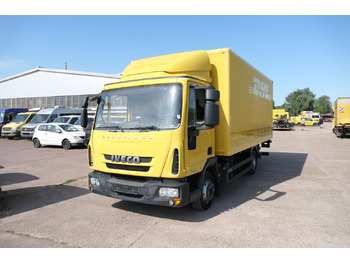 Xe tải nhỏ thùng kín IVECO