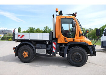 Xe tải thùng lửng/ Phẳng, Tiện ích/ Xe đặc dụng UNIMOG U400  405/12 AHK KLIMA ZAPFWELLE vorn SFZ KOMMUN: hình 4