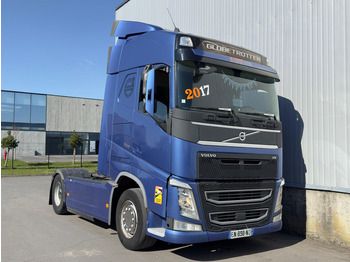 Xe đầu kéo VOLVO FH 500