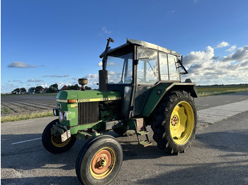 Máy cày JOHN DEERE 2030