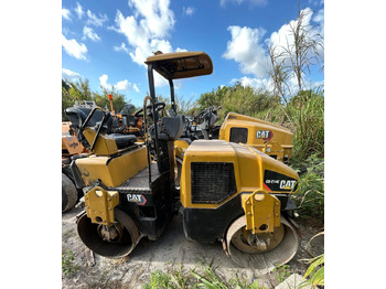 Máy lăn CATERPILLAR