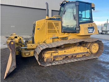 Máy ủi CATERPILLAR D6