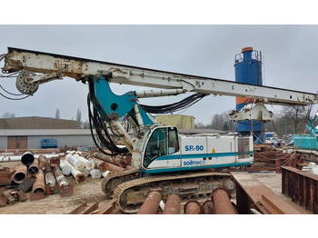 Máy đóng cọc SOILMEC