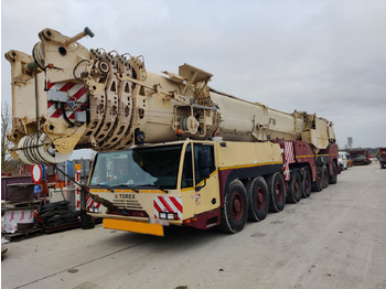 Cẩu bánh lốp DEMAG