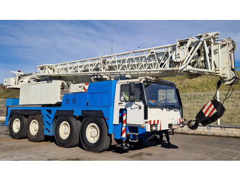 Cẩu bánh lốp LIEBHERR LTM 1070