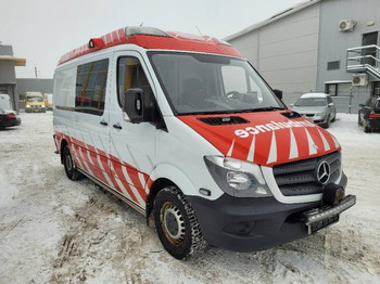 Xe cứu thương MERCEDES-BENZ Sprinter
