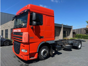 Xe tải khung gầm DAF XF 105 410