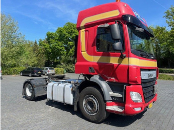 Xe đầu kéo DAF CF 440