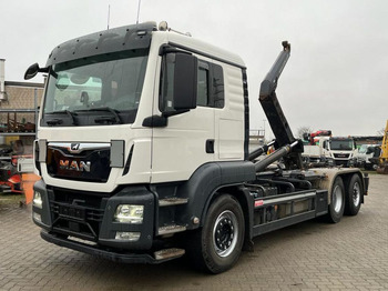Xe tải nâng móc MAN TGS