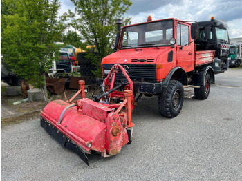 Xe ben UNIMOG