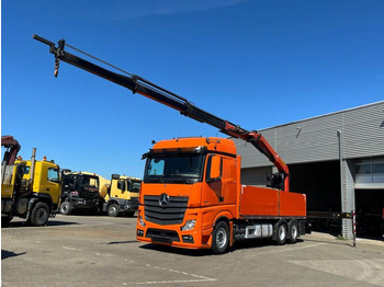 Xe cẩu tự hành MERCEDES-BENZ Actros 2648