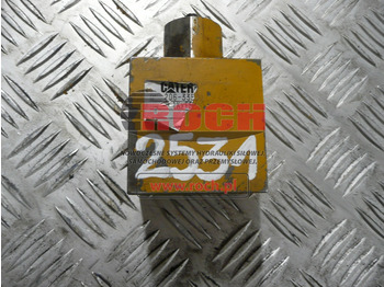 Van thủy lực CATERPILLAR