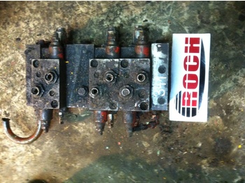 Van thủy lực MARREL