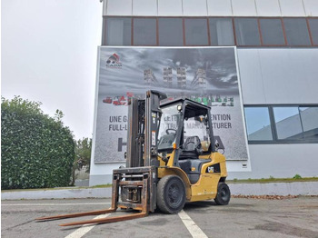 Xe nâng gas CATERPILLAR GP