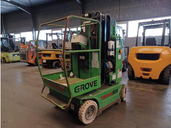Máy nâng người thẳng đứng JLG