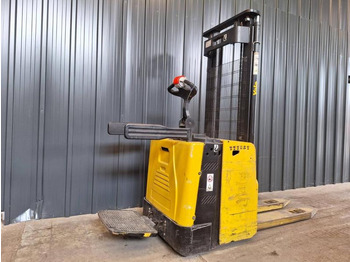 Máy xếp chồng YALE
