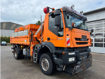 Xe ben IVECO Trakker