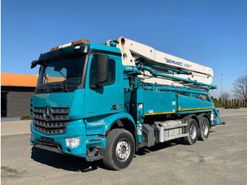 Xe bơm bê tông MERCEDES-BENZ Arocs 2636