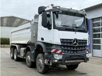 Xe ben MERCEDES-BENZ Arocs 4145
