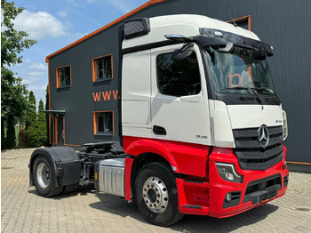 Xe đầu kéo MERCEDES-BENZ Actros 1846