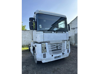 Xe đầu kéo RENAULT Magnum 440