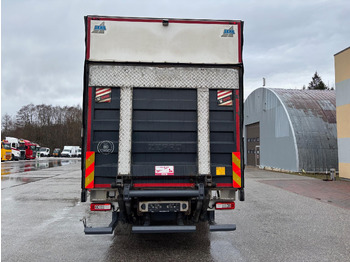 Xe tải đông lạnh VOLVO FM330: hình 3