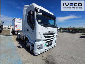 Xe đầu kéo IVECO Stralis 440