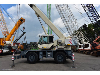 Cẩu địa hình TEREX