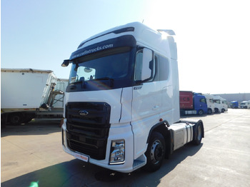 Xe đầu kéo FORD