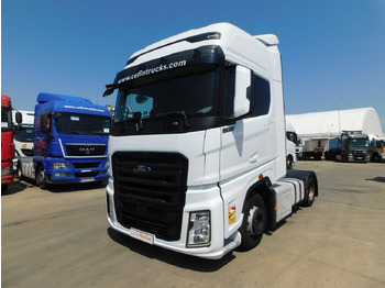 Xe đầu kéo FORD